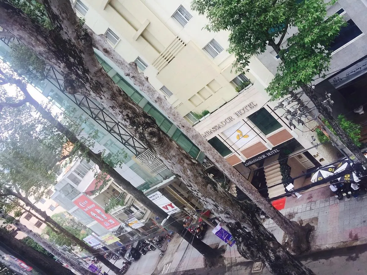 Smiley Apartment 11 Ho Chi Minh