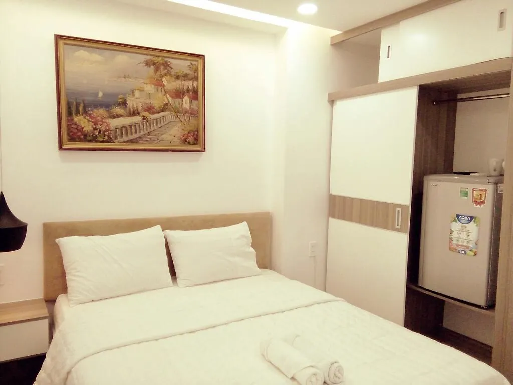 Smiley Apartment 11 Ho Chi Minh City Vietnam