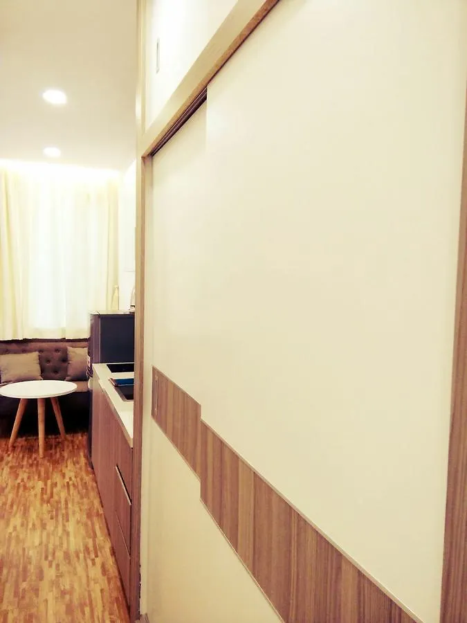 Smiley Apartment 11 Ho Chi Minh City