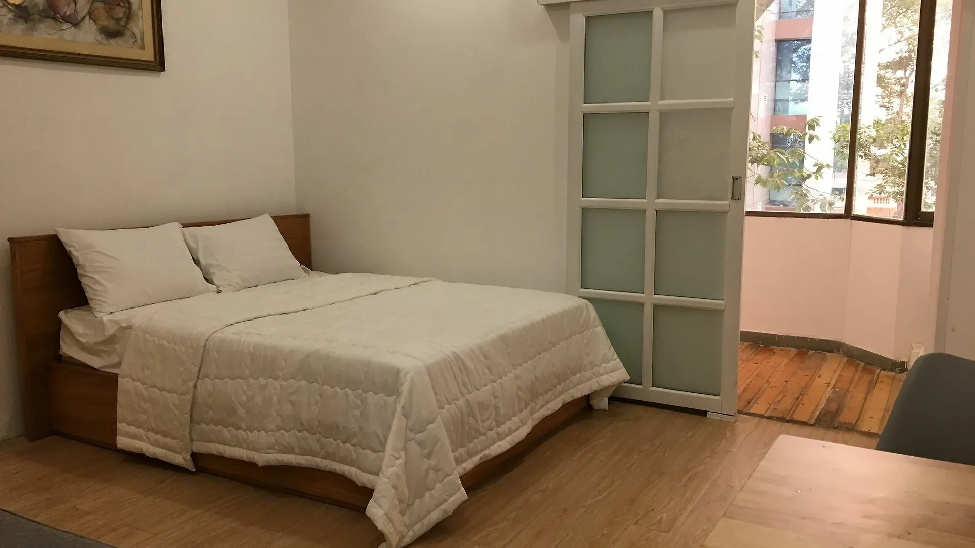 Smiley Apartment 11 Ho Chi Minh City